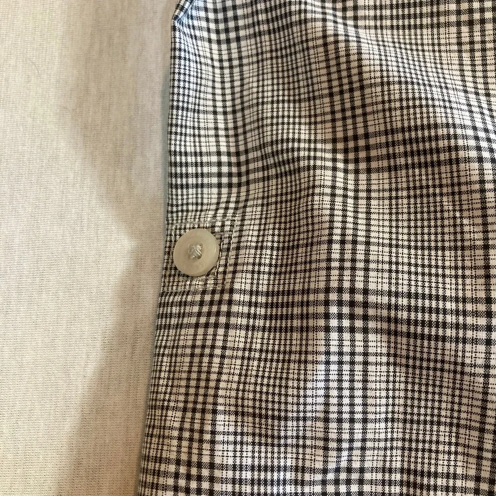 The‎ North Face Mens XXL Plaid Hiking Shirt Grey Long Sleeve Ventilated 2 Pocket